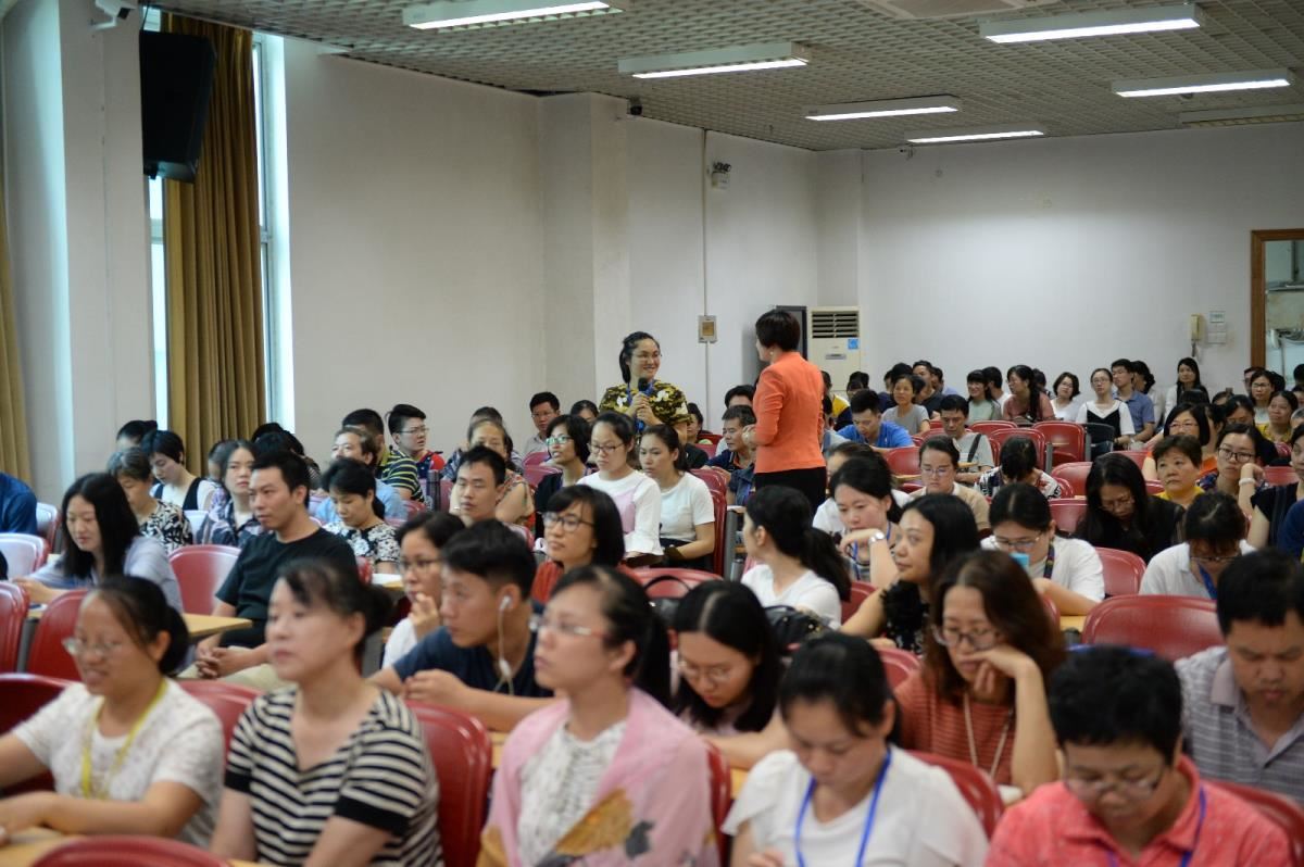 我对礼仪的理解——职工参与课堂互动学习