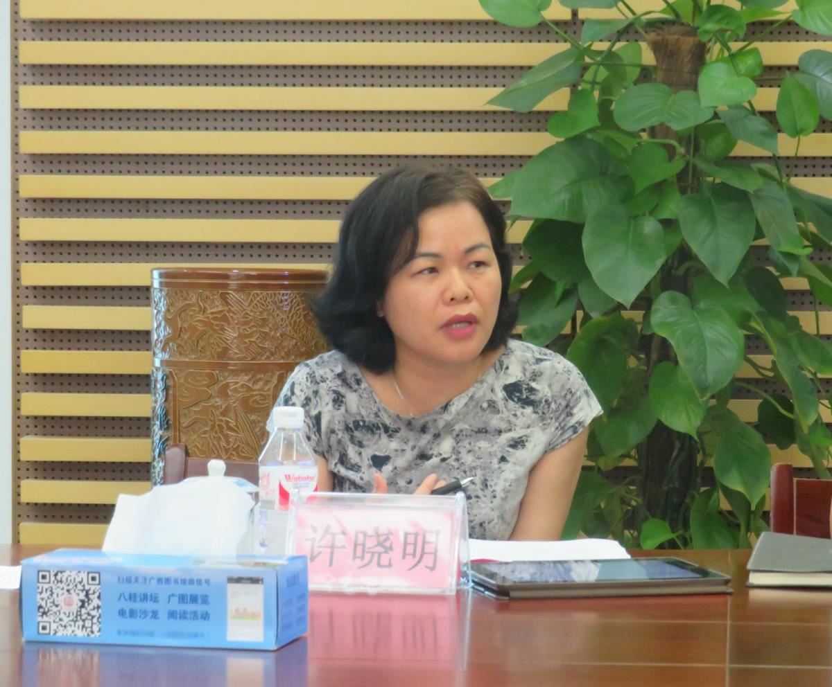 5.广西民族文化艺术研究院副院长许晓明谈对申报项目的意见