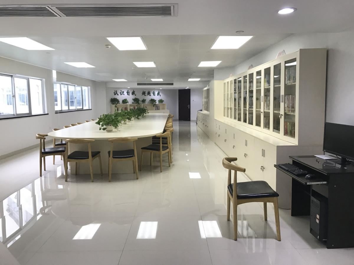 借阅室全貌