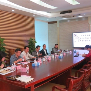 《广西民族民俗专题多媒体资源库》区内专家验收评审会在我馆召开