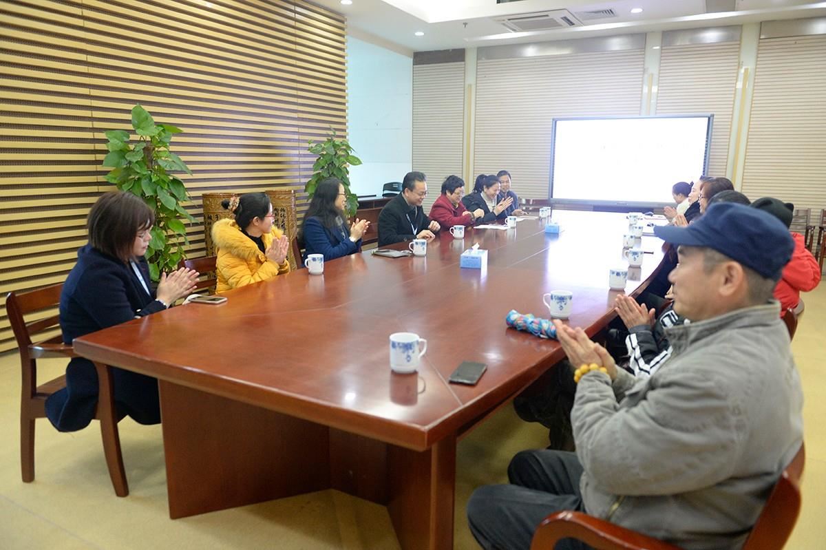 座谈会现场2