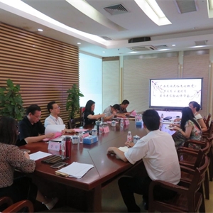 《广西民族民俗文化概览系列专题片》区内专家验收评审会在广西图书馆召开