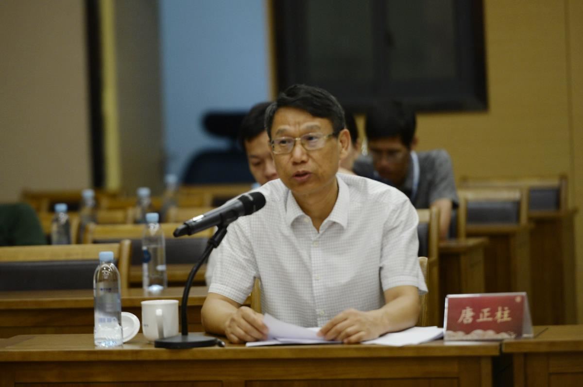 自治区文化和旅游厅唐正柱副厅长在学习贯彻习近平总书记给国家图书馆老专家回信精神座谈会上讲话