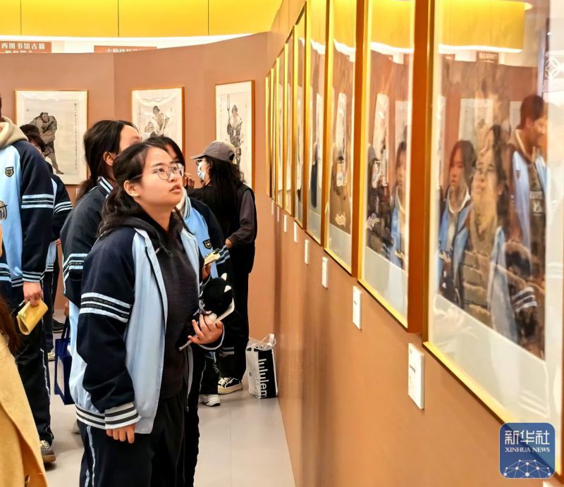 [新华社]中国绘画研学进广西——戴敦邦重温四大名著书画展在广西南宁举办